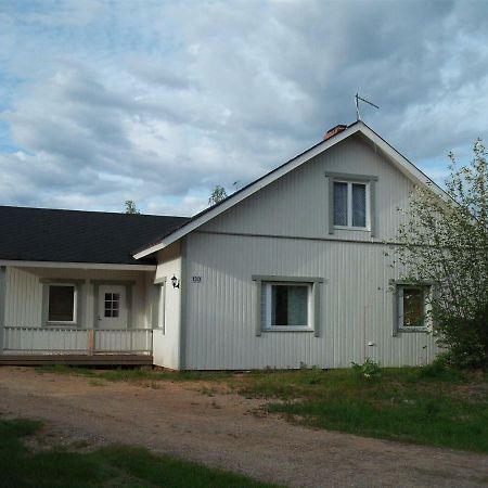 Ahkula House Hotel Lemmenjoki Exterior photo